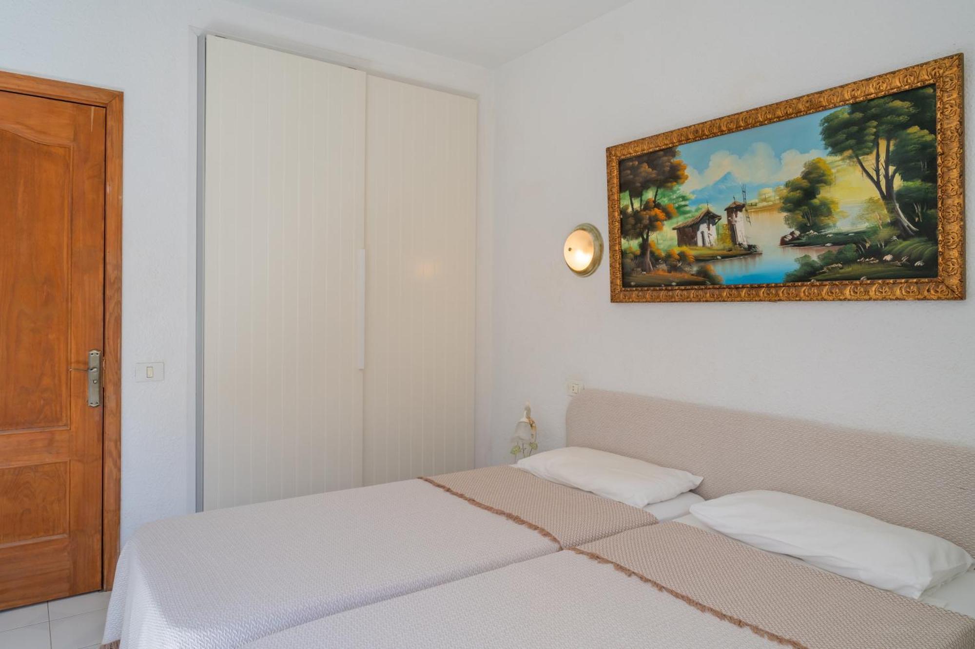 Apartments In Los Cristianos, Tenerife, Canary Islands Los Cristianos  Exterior photo